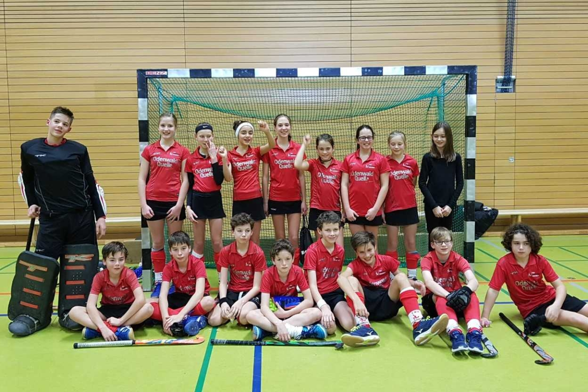 B-Mädchen und B-Knaben beim Neujahrscup des HCH am 06.01.2018